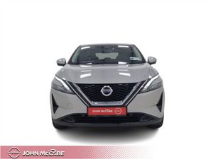 Nissan Qashqai 1.3 MILD HYBRID SV PREMIUM MANUAL * - Image 4