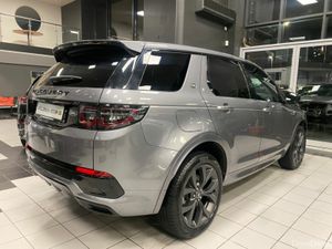 Land Rover Discovery Sport P300e SE R-Dynamic AWD - Image 2