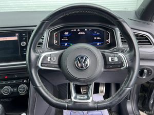 Volkswagen T-Roc R-LINE 2.0 TDI // FULL SERVICE HI - Image 4