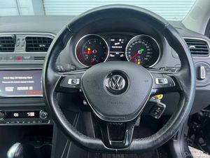 Volkswagen Polo COMFORTLINE 1.2 TSI // 15" ALLOYS - Image 4