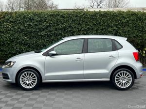 Volkswagen Polo COMFORTLINE 1.2 TSI // APPLE CARPL - Image 3