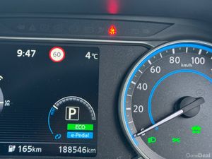 Nissan Leaf 2018 electric - Image 4