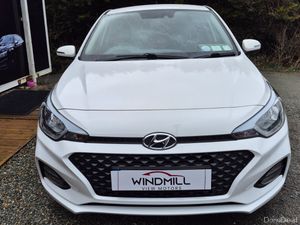 Hyundai i20 Active Deluxe 5DR - Image 3