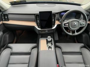 Volvo XC90 PLUS NEW MODEL T8 FULL OPEN PAN ROOF - Image 2