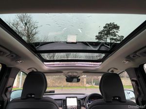 Volvo XC90 PLUS NEW MODEL T8 FULL OPEN PAN ROOF - Image 3