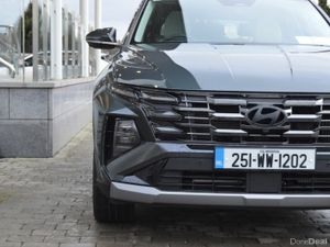 Hyundai Tucson Tucson FL 2WD Platinum PHEV Auto - Image 3