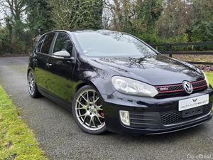 2010 Volkswagon Golf GTI - Image 2