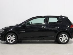 Volkswagen Golf 2018 1.6TDI 3 DOOR LOW KMS - Image 4
