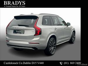 Volvo XC90 High Spec--ULTRA DARK T8 PHEV AWD Recha - Image 4