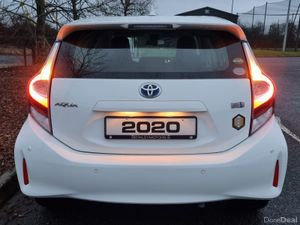2020 TOYOTA AQUA HYBRID AUTO 1 YR WARRANTY €13999 - Image 2