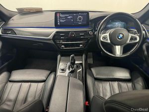 BMW 5-Series 520d M Sport Saloon - Image 4