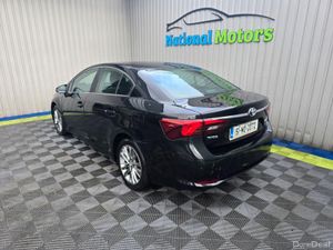 2015 Toyota Avensis 1.6 D-4D Luna Saloon - Image 4