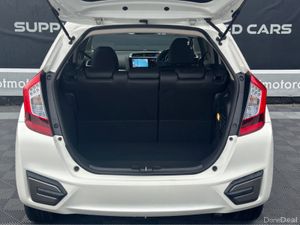 Honda Fit Hybrid - Image 2