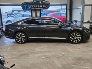 18 VOLKSWAGEN ARTEON  R LINE EDITION DSG  150 BHP - Image 4
