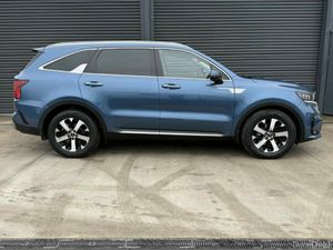 Kia Sorento K4 DIESEL 5DR AUTO - Image 3