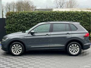 Volkswagen Tiguan LIFE 1.4 HYBRID // DIGITAL CLUST - Image 3