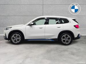 BMW iX1 xDrive30 xLine - Image 3