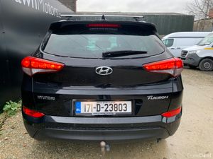 HYUNDAI TUCSON 1.7 CRDI EXECUTIVE 5DR - Image 4