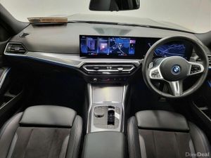 BMW 3-Series 330e M Sport Saloon - Image 4