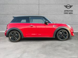 Mini Cooper 3-Door Cooper Sport - Image 4