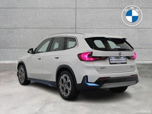 BMW iX1 xDrive30 xLine - Image 3