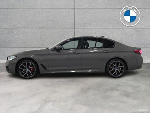 BMW 5-Series 530e M Sport Saloon - Image 4