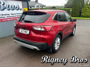 Ford Kuga TITANIUM 1.5 TD 120 S6.2 M6 F 4DR - Image 4