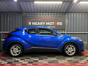 2021 212 Toyota C-HR 1.8 HYBRID LUNA Automatic - Image 4