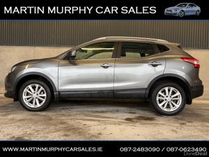 Nissan Qashqai 1.2 PETROL SV LOW KMS - Image 3