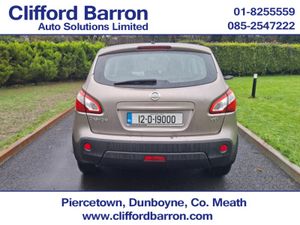 Nissan Qashqai 1.5 XE 5DR DSL - Image 4