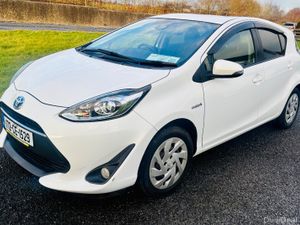 Toyota Aqua 2017 Automatic HYBRID - Image 3