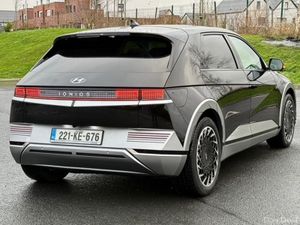 73kWh 1owner Premium Plus with 100% Battery Health - Image 2