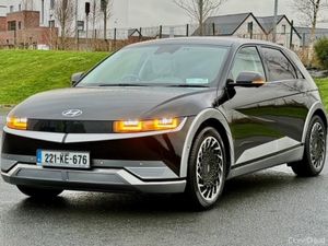 73kWh 1owner Premium Plus with 100% Battery Health - Image 3