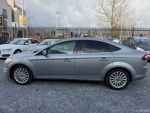 2012 Ford Mondeo 2.0 TDCI 140PS Zetec Business - Image 4
