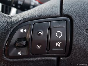 Deposit taken, cheap Tax, good car - Image 4