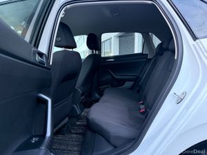 2015 Honda Fit 1.5 Hybrid Auto, Immaculate - Image 2