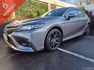 Toyota Camry 2.5 HYBRID / WORLD SPORT ED