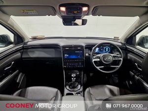 Hyundai Tucson Executive Plus LOW MILEAGE - Image 2