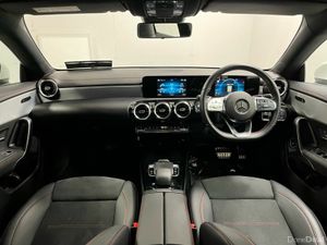 Mercedes-Benz CLA 180d AMG - 18 Inch alloys - Reve - Image 4