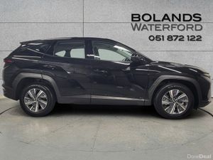 Hyundai Tucson 2WD Comfort Plus HEV Auto Finance f - Image 4