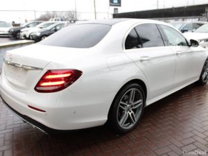 E220D AVANTGARDE SPORT 4DR SALOON AUTOMATIC // STU - Image 4
