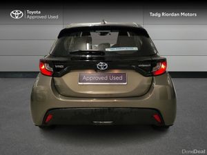 Toyota Yaris HYBRID LUNA 4DR AUTO - Image 4