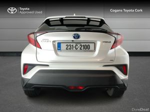 Toyota C-HR Sport - Image 4