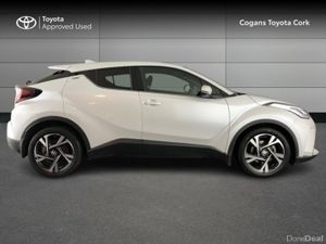 Toyota C-HR Sport - Image 3