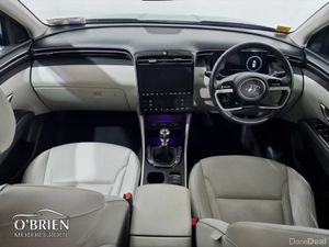 Hyundai Tucson 2WD Executive Plus - Image 2