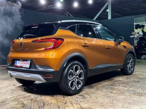 Renault Captur INTENS TECHPACK - ORANGE/BLACK 2 TO - Image 4