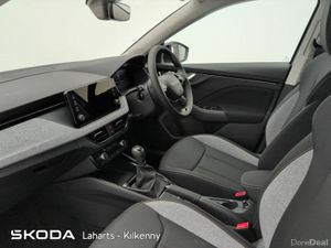 Skoda Scala SELECTION 1.0TSI 115HP EX DEMO - Image 4