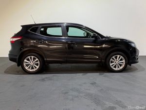 Nissan Qashqai 1.5 DSL SV - Manual - Image 3