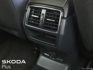 Skoda Karoq **AUTOMATIC**STYLE MODEL  2.0TDI - Image 3