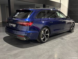 Audi A4 2021 2.0 tdi black edition - Image 4